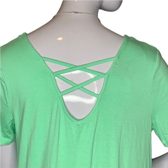 JM Collection NWT Low cross laced back Top Short Sleeve Size M Pistachio Green - Picture 3 of 12